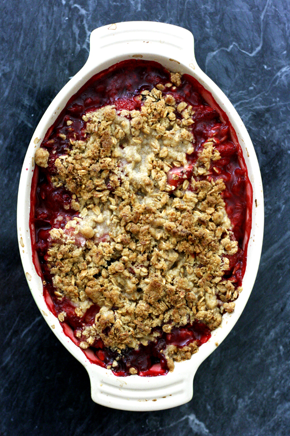 mixed berry crumble