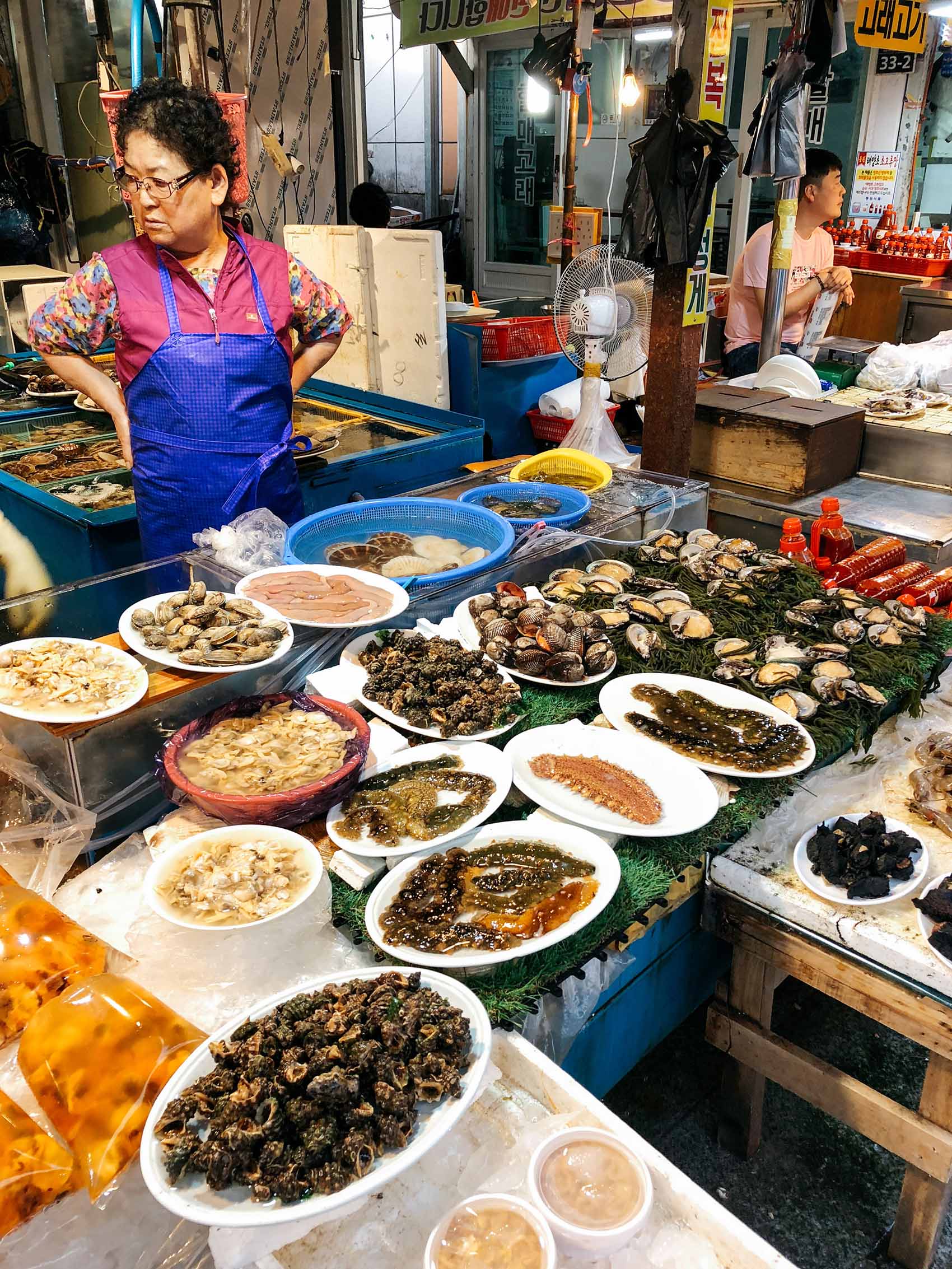 jukdo fish market, pohang